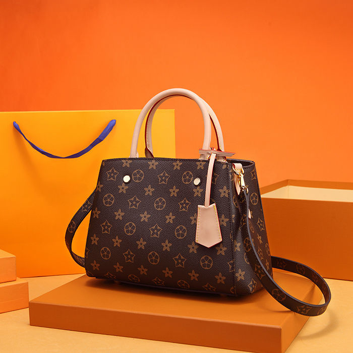 hot solds luxurys designers Handbags Purses MONTIGNE Bag Women Tote Brand Letter Embossing Genuine Leather Shoulder Bags crossbody bag, Khaki
hot solds luxurys designers Handbags Purses MONTIGNE Bag Women Tote Brand Letter Embossing Genuine Leather Shoulder Bags crossbody bag, Khaki