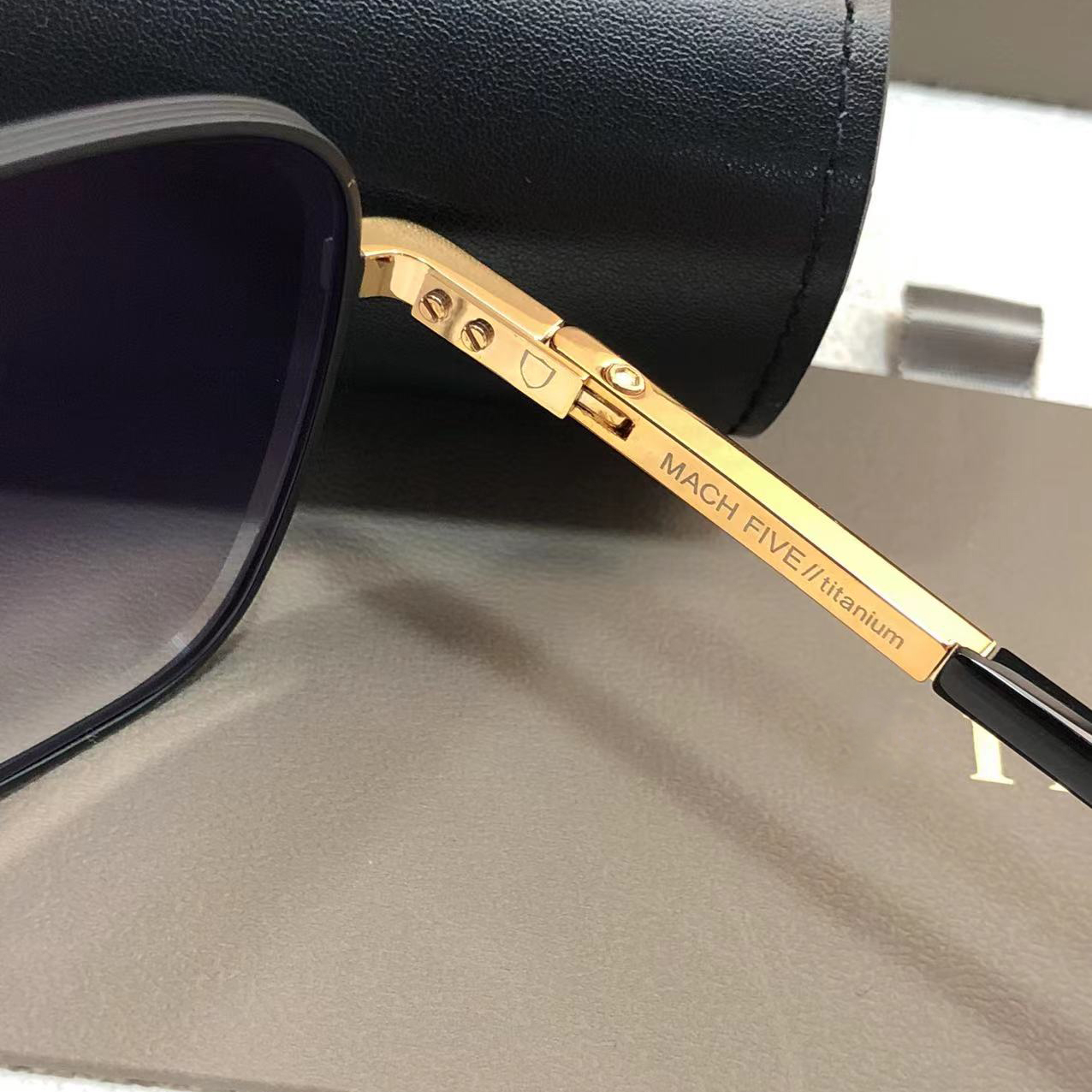 A MACH FIVE TOP Original Designer Sunglasses for mens famous fashionable retro luxury brand eyeglass Fashion design womens sunglasses with box uv380 g