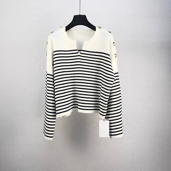 2022 Designer High-End Autumn Winter Sweater Stripe Knitting Pullover Women V-Neck Long Sleeves Loose Sweater Cel, White
2022 Designer High-End Autumn Winter Sweater Stripe Knitting Pullover Women V-Neck Long Sleeves Loose Sweater Cel, White