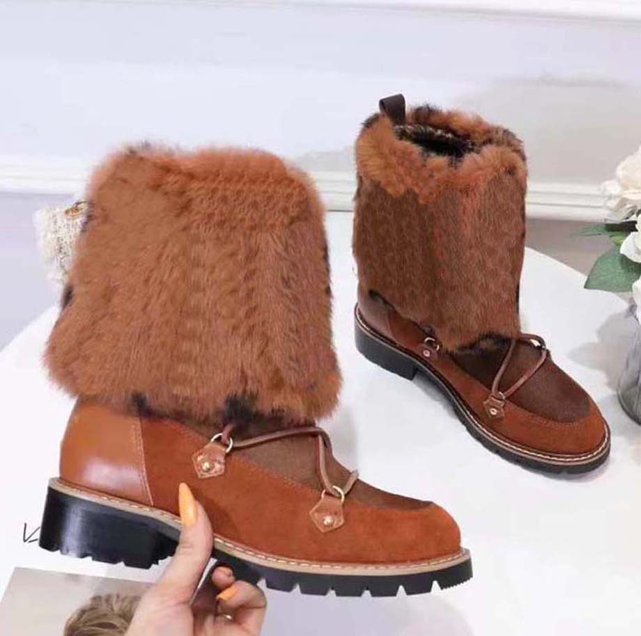 Fashion- Triple Black Classic Chestnut Ankle Bailey Boots 2022 New Boots For Women Soft Fur Winter Snow Boots, #1
Fashion- Triple Black Classic Chestnut Ankle Bailey Boots 2022 New Boots For Women Soft Fur Winter Snow Boots, #1