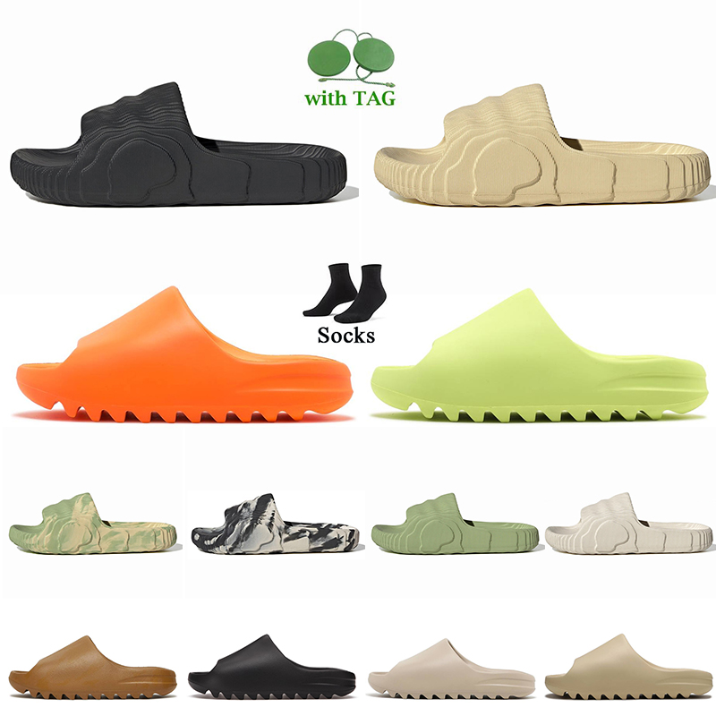 Outdoor Slippers Shoes Platform Designer Sandals With Socks 22 Slides Desert Sand Black Grey Magic Lime Earth Brown Bone Resin Women Mens Scuffs Slide Size 36-45, A7 desert sand 36-45
Outdoor Slippers Shoes Platform Designer Sandals With Socks 22 Slides Desert Sand Black Grey Magic Lime Earth Brown Bone Resin Women Mens Scuffs Slide Size 36-45, A7 desert sand 36-45