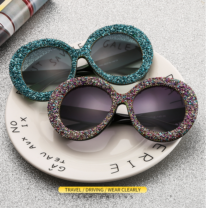 Luxury Oversized Sunglasses Women Vintage Rhinestones Sun Glasses Round Frame Gradient Mirror Shades for Women 220506