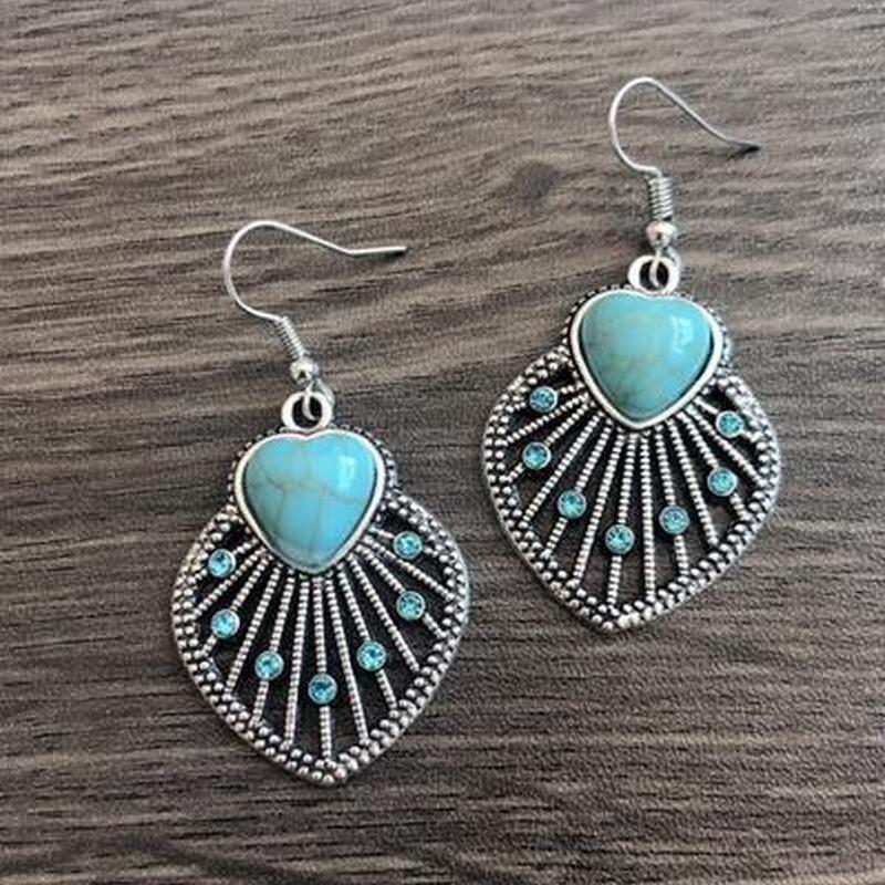 Dangle & Chandelier Vintage Tibetan Silver Natural Turquoises Earrings Blue Stone Heart Shaped Pendant For Women BohoDangle
Dangle & Chandelier Vintage Tibetan Silver Natural Turquoises Earrings Blue Stone Heart Shaped Pendant For Women BohoDangle