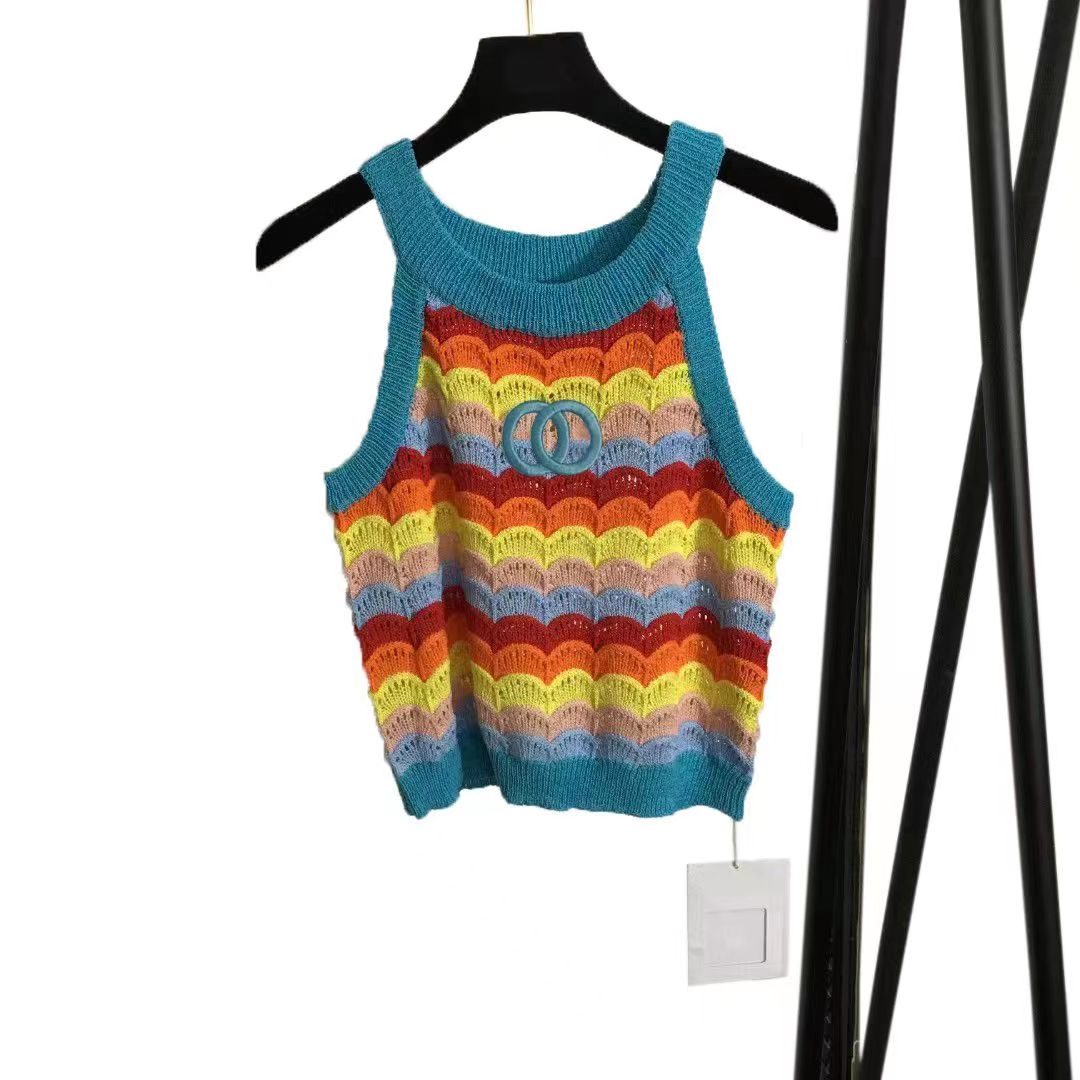 Women' Sweaters Womens Knits designer T-Shirt Top High-quality pattern short sleeve knitted women' Vest suspenders knitting t shirts 
Women' Sweaters Womens Knits designer T-Shirt Top High-quality pattern short sleeve knitted women' Vest suspenders knitting t shirts