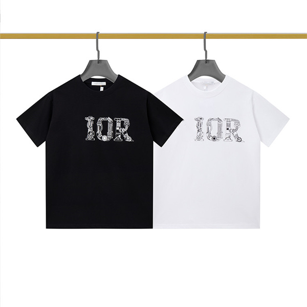 22New women's men's designer T-shirt fashion letter printing short sleeve women's T-shirt casual wear top high-end clothing2
22New women's men's designer T-shirt fashion letter printing short sleeve women's T-shirt casual wear top high-end clothing2