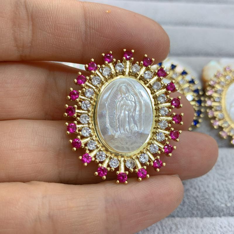 Pendant Necklaces Natural Shell Cameo Virgin Mary Guadalupe Mother Of Pearl Sacred Zircon Crystal Necklace Catholicism Woman Jewelry GiftPen
Pendant Necklaces Natural Shell Cameo Virgin Mary Guadalupe Mother Of Pearl Sacred Zircon Crystal Necklace Catholicism Woman Jewelry GiftPen