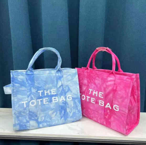 Tote Bag Fashion Shoulder Big Capacity Letters Printing Handbag Tie Dye Canvas Brand Designer High Quality Crossbody Purses 220416, Fuchsia
Tote Bag Fashion Shoulder Big Capacity Letters Printing Handbag Tie Dye Canvas Brand Designer High Quality Crossbody Purses 220416, Fuchsia