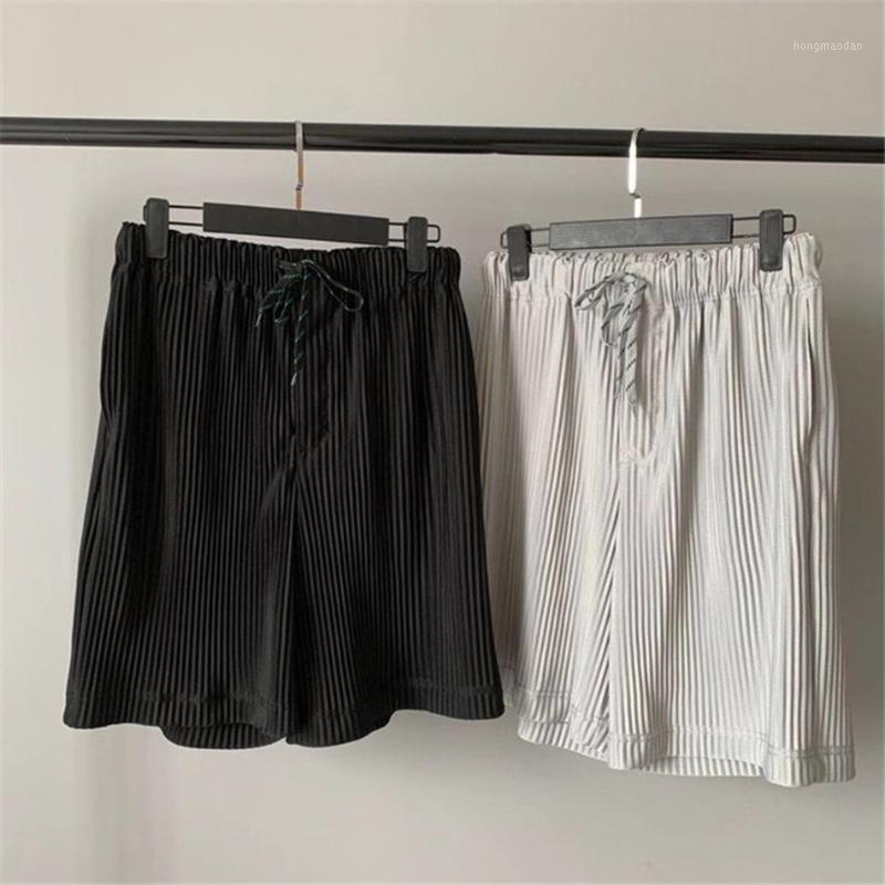 Pleated HOMME PLISSE Shorts Men Women Drawstring Beach Men