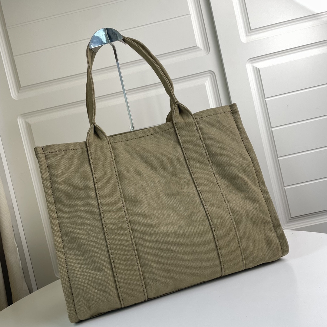 Luxury Designers Handbag Tote Shoulder Clutch Bags Crossbody Shopping Bag Purses Letters summer Straw Knitting Bag One Handle Wallet Backpack Women Handbags Totes, Grey
Luxury Designers Handbag Tote Shoulder Clutch Bags Crossbody Shopping Bag Purses Letters summer Straw Knitting Bag One Handle Wallet Backpack Women Handbags Totes, Grey