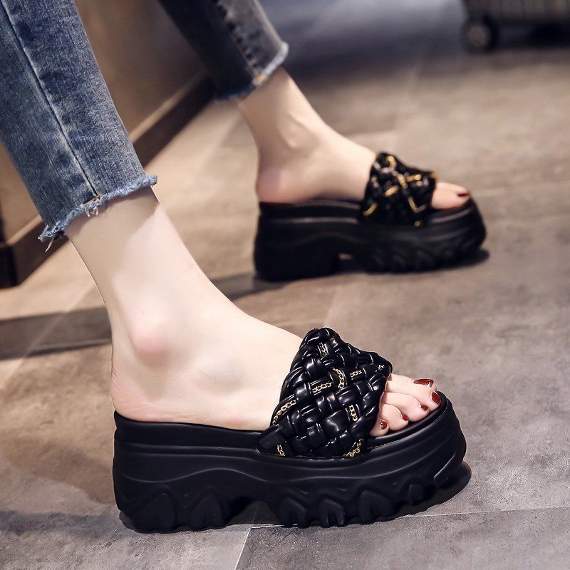 Women's Summer Thick Sole Slippers High Quality Fashion Woven Enhanced Personality Casual Casual Shopping Sandals