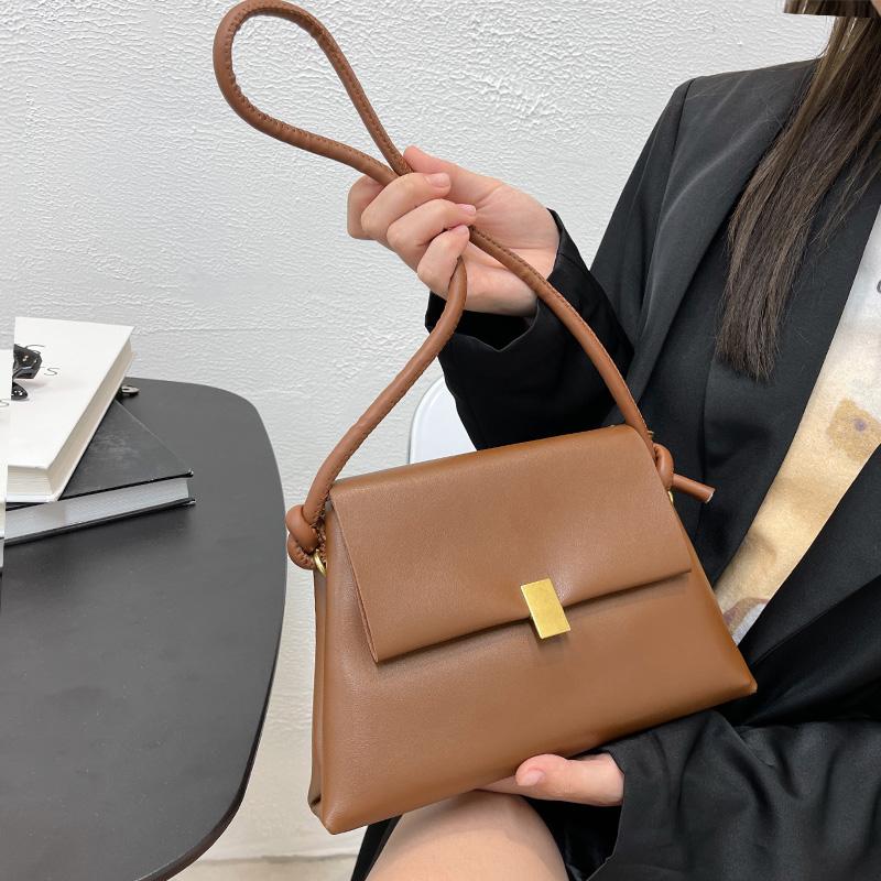 Evening Bags Fashion Messenger For Women Crossbody Shoulder Bag Pu Leather Solid Color Casual Simple Purse Luxury Lady HandbagEvening, Black shoulder bag
Evening Bags Fashion Messenger For Women Crossbody Shoulder Bag Pu Leather Solid Color Casual Simple Purse Luxury Lady HandbagEvening, Black shoulder bag