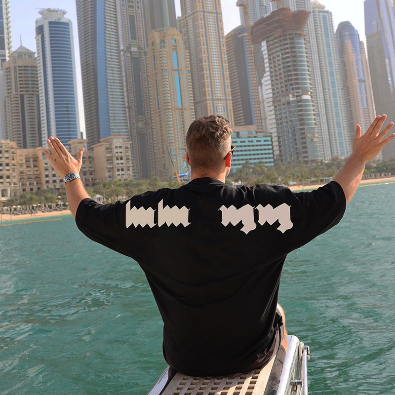 2022 Summer Fashion T Shirts Mens Women Designers T-shirts Tees Apparel Tops Man S Casual Cotton Back Letter Shirt Clothing Shorts Sleeve Clothes Tshirts
2022 Summer Fashion T Shirts Mens Women Designers T-shirts Tees Apparel Tops Man S Casual Cotton Back Letter Shirt Clothing Shorts Sleeve Clothes Tshirts