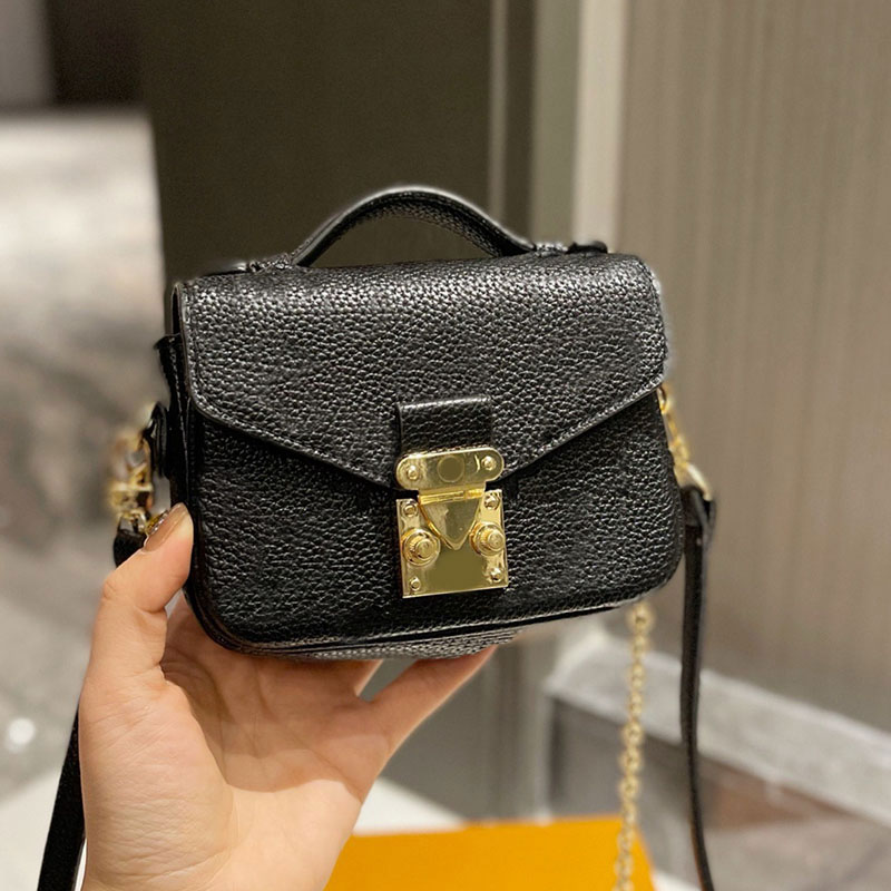 Mini Messenger Shoulder Bags Underarm Shopping Bag designer Handbags Crossbody Flap Women Handbag purse Genuine leather Envelope alphabet Adjustable strap, Black
Mini Messenger Shoulder Bags Underarm Shopping Bag designer Handbags Crossbody Flap Women Handbag purse Genuine leather Envelope alphabet Adjustable strap, Black