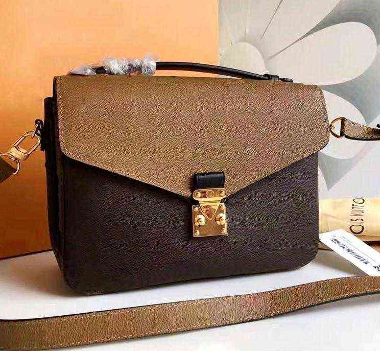 5ANewset Classic Messenger Bag Real Leather Women Handbag Printing Flowers Bags Lady Purse Shoulder Handbag Crossbody Bag, Box
5ANewset Classic Messenger Bag Real Leather Women Handbag Printing Flowers Bags Lady Purse Shoulder Handbag Crossbody Bag, Box