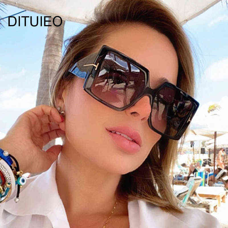 Square Sunglasses Women Black Oversized Sun Glasses Female Retro Vintage Big Frame Gradient Mirror Lunette De Soleil Femme Y220317
Square Sunglasses Women Black Oversized Sun Glasses Female Retro Vintage Big Frame Gradient Mirror Lunette De Soleil Femme Y220317