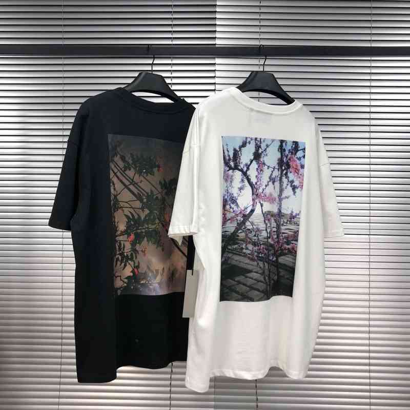 Hip Hop Essentials T Shirt Ins Hype Five Correct Version Fog Flower Short Sleeve Photo Double Thread Men' and Women' Loose Fashion Shirts, White
Hip Hop Essentials T Shirt Ins Hype Five Correct Version Fog Flower Short Sleeve Photo Double Thread Men' and Women' Loose Fashion Shirts, White
