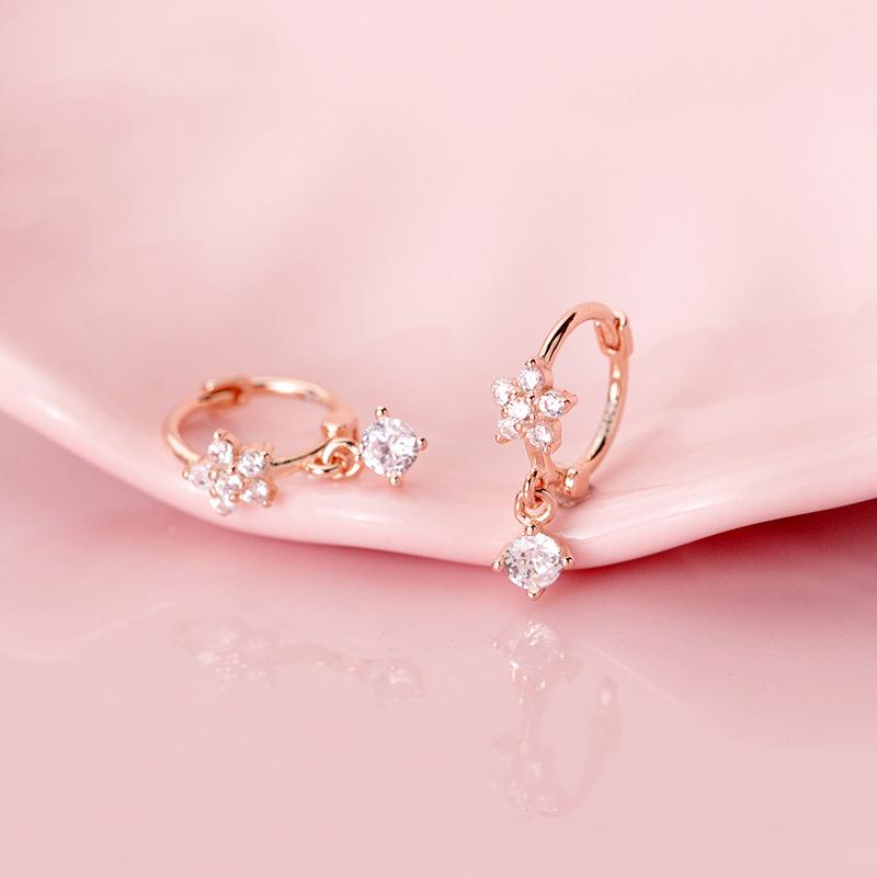 Stud Sterling Silver Korean Fashion Rose G Old Star Shape Shiny Zirconia Earrings For Women Ear Buckle JewelryStud
Stud Sterling Silver Korean Fashion Rose G Old Star Shape Shiny Zirconia Earrings For Women Ear Buckle JewelryStud