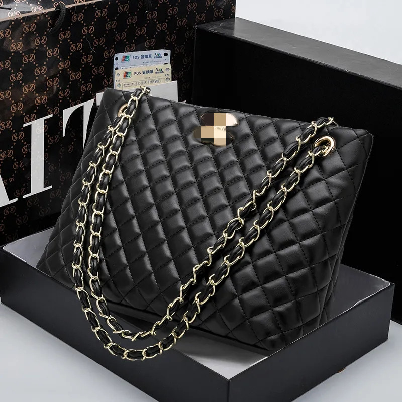 Designer bags women's 2022 new Korean version all-match messenger bag women's small fragrance style diamond chainbag shoulder large-capacitybags, Make up the price difference
Designer bags women's 2022 new Korean version all-match messenger bag women's small fragrance style diamond chainbag shoulder large-capacitybags, Make up the price difference