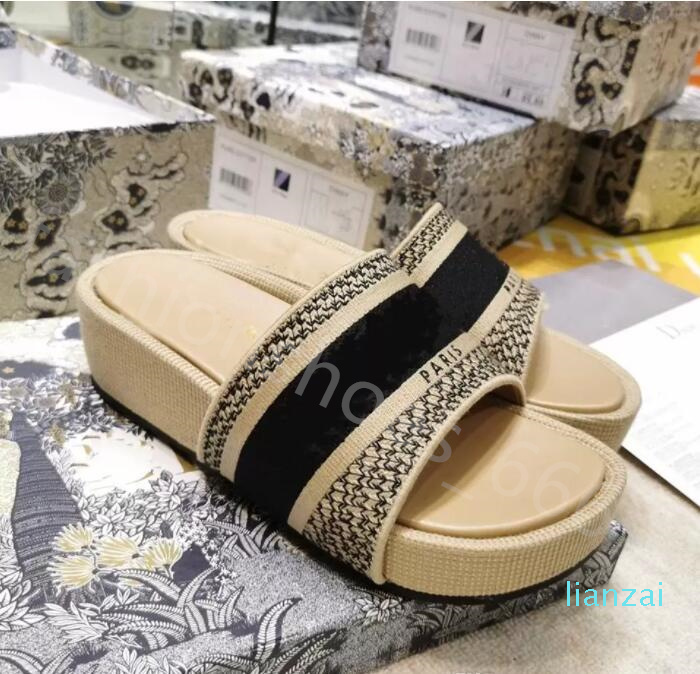 2022 Top Women Slippers Designer Slide Shoes thick soled Sandals Summer Outdoor Peep Toe Casual Slipper Letter Stylist Shoes
2022 Top Women Slippers Designer Slide Shoes thick soled Sandals Summer Outdoor Peep Toe Casual Slipper Letter Stylist Shoes