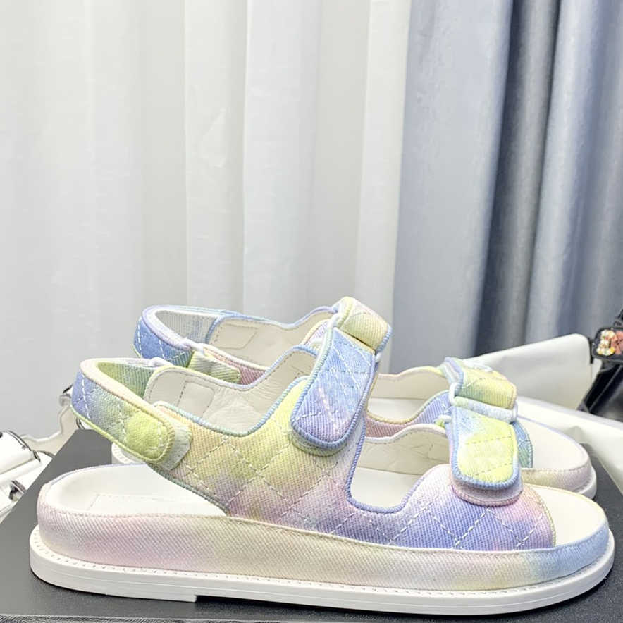 621s Sandals 2022 Summer Women Calfskin Dad Shoes Sandals Quilted Summer Platform Flats Low Heel Wedge Diamond Buckle Sandal Slip On Ankle Strap, #1
621s Sandals 2022 Summer Women Calfskin Dad Shoes Sandals Quilted Summer Platform Flats Low Heel Wedge Diamond Buckle Sandal Slip On Ankle Strap, #1