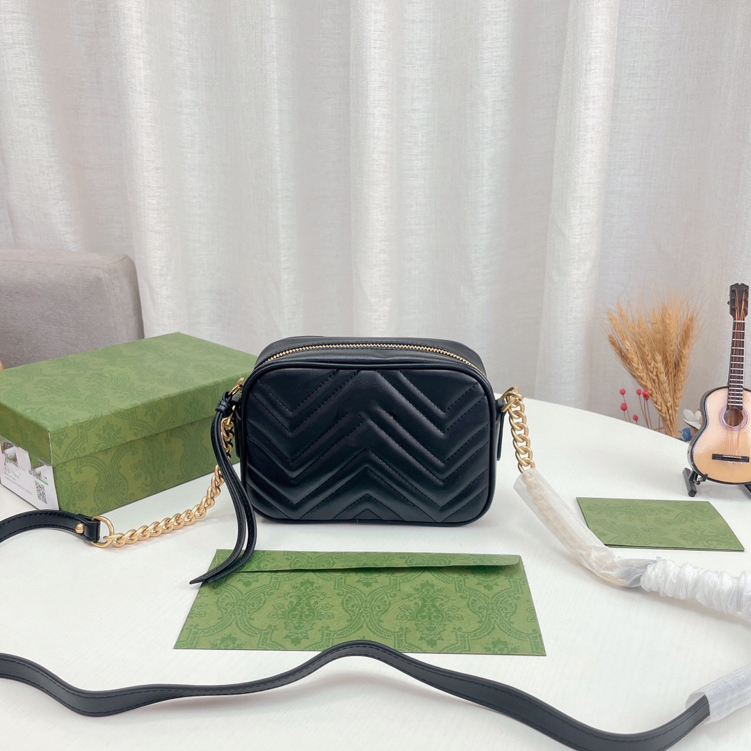 2022 Classic Top Quality Shoulder Bags Designers Luxury Ladies Handbag Women Fashion bags vwg53003, Color 1
2022 Classic Top Quality Shoulder Bags Designers Luxury Ladies Handbag Women Fashion bags vwg53003, Color 1