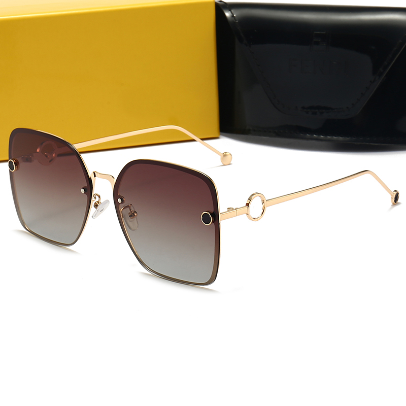 Designers Sunglasses Luxury Vintage Sunglasses Stylish Fashion High Quality white frames Polarized for Mens Womens Glass UV400 With Box case
Designers Sunglasses Luxury Vintage Sunglasses Stylish Fashion High Quality white frames Polarized for Mens Womens Glass UV400 With Box case