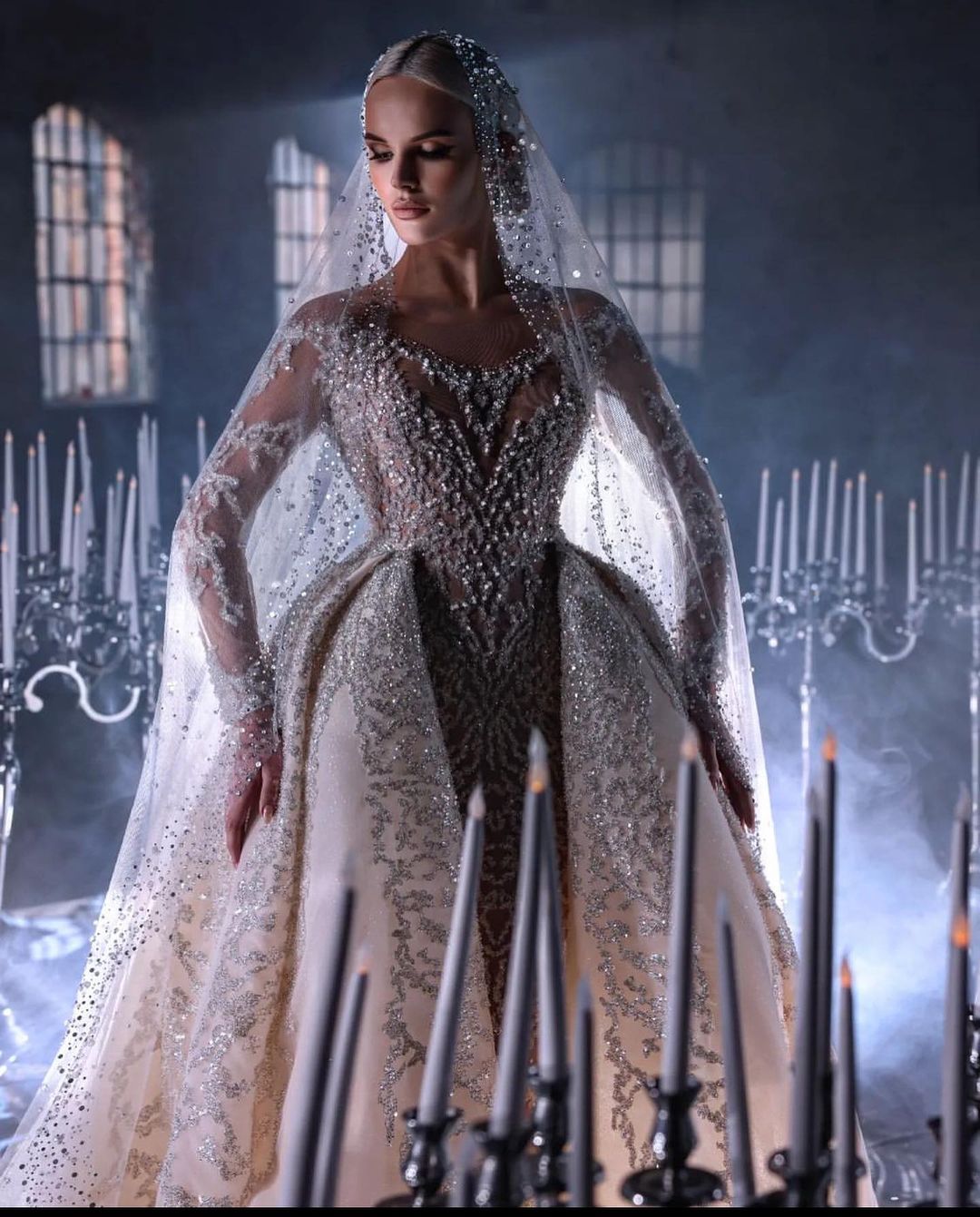 Princess Mermaid Wedding Dress Long Sleeves V Neck Backless Detachable Train Appliques Sequins Dias or Length Bridal Gowns Custom Made Vestido de novi