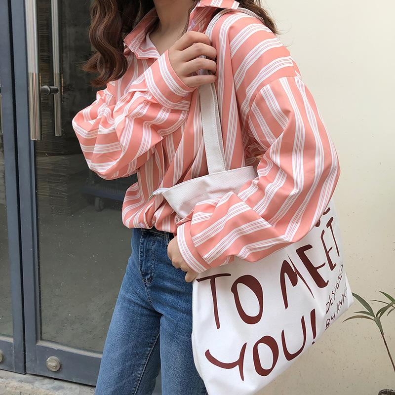 Evening Bags Fashionable Large-capacity Letter Printing Canvas Bag Portable Soft Zipper Opening Tote Student Single Shoulder Diagonal BagEve, Hi.nice white
Evening Bags Fashionable Large-capacity Letter Printing Canvas Bag Portable Soft Zipper Opening Tote Student Single Shoulder Diagonal BagEve, Hi.nice white