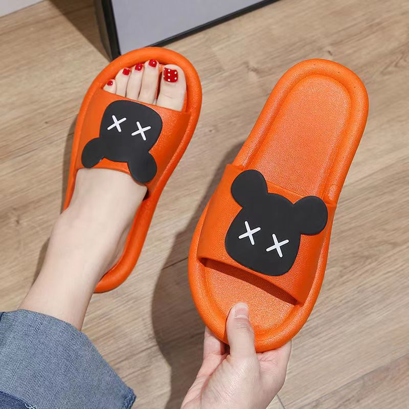 Clearance sale woman slipper fashion lady Sandals Beach Thick bottom Sell Well slippers platform Alphabet Rubber High Quality slides By go bags