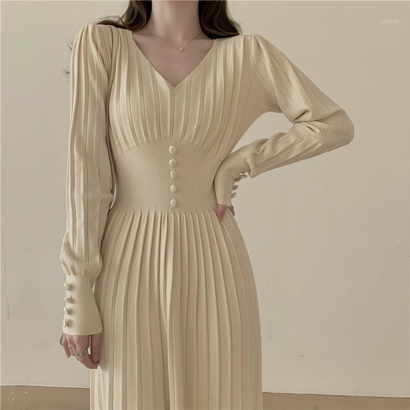Casual Dresses Autumn Winter Black Sweater For Women 2022 Fashion V-Neck Elastic Waist Rib Single Breasted Pleated Elegant Dress Midi, Beige
Casual Dresses Autumn Winter Black Sweater For Women 2022 Fashion V-Neck Elastic Waist Rib Single Breasted Pleated Elegant Dress Midi, Beige