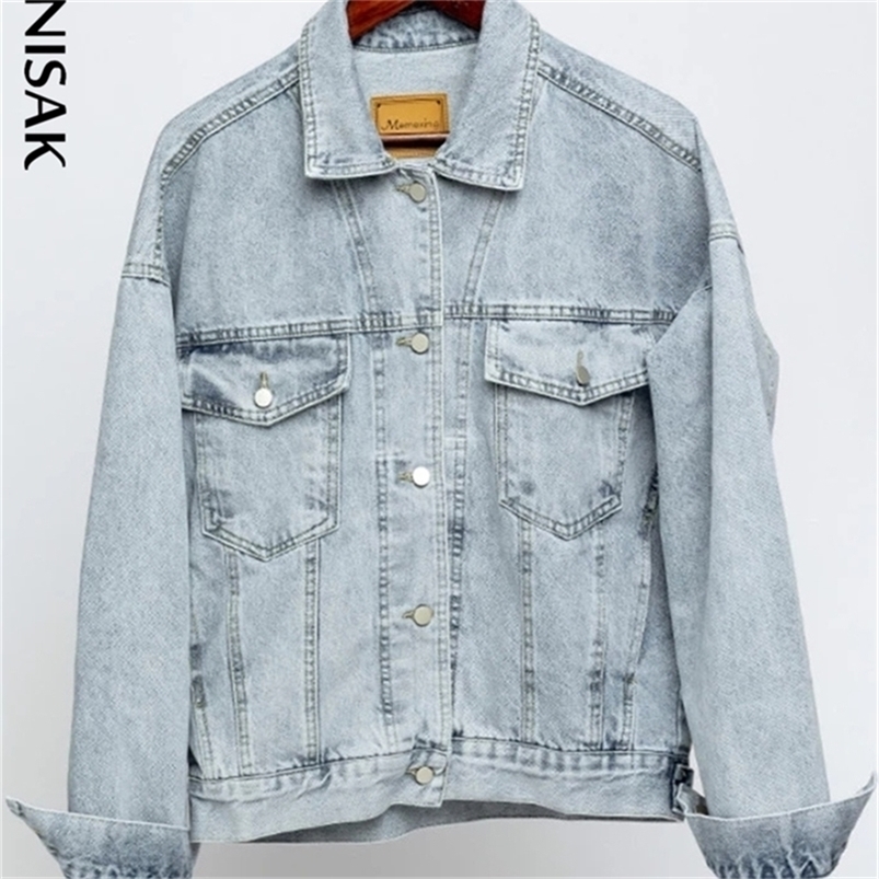 Vintage Women Jacket Autumn Winter Oversize Denim Jackets Washed Blue Jeans Coat Turndown Collar Outwear Bomber Jacket 220813, Sky blue
Vintage Women Jacket Autumn Winter Oversize Denim Jackets Washed Blue Jeans Coat Turndown Collar Outwear Bomber Jacket 220813, Sky blue