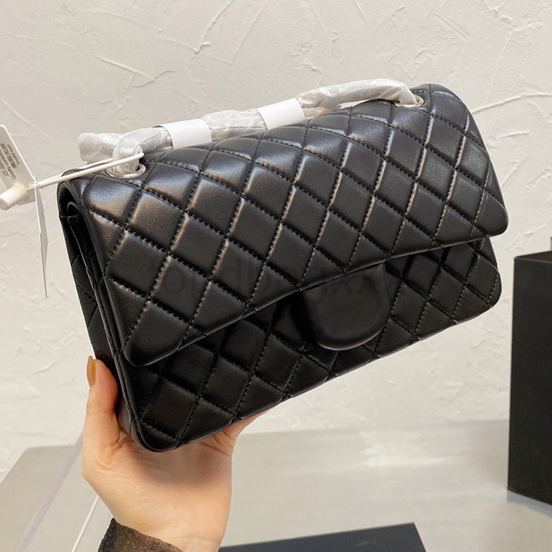 Womens fashion Designers 25C Jumbo Large Double Classic Flap Bags Lambskin Sheepskin High Quality Matelasses Chain Quilted Multi Pochette, Just box
Womens fashion Designers 25C Jumbo Large Double Classic Flap Bags Lambskin Sheepskin High Quality Matelasses Chain Quilted Multi Pochette, Just box