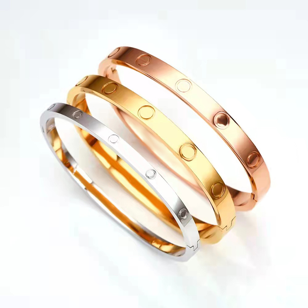 Designer Bracelets nail screw charm bracelets women love bangle men luxury jewelry stainless steel buckle lovers gift silver gold diamond bangles mens bracelet
Designer Bracelets nail screw charm bracelets women love bangle men luxury jewelry stainless steel buckle lovers gift silver gold diamond bangles mens bracelet