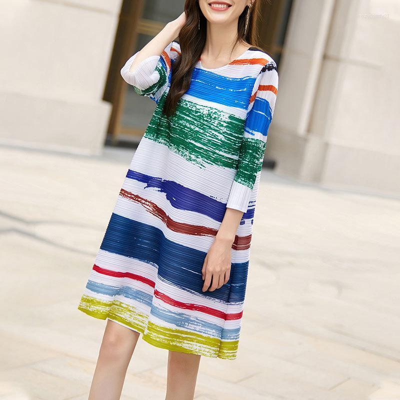 Casual Dresses Fashion Printed Folda Loose Thin Dress 2022 Summer Miyake Pleated Temperament Three-quarter Sleeve Elegant Plus Size Ruch Ski, Pic 
Casual Dresses Fashion Printed Folda Loose Thin Dress 2022 Summer Miyake Pleated Temperament Three-quarter Sleeve Elegant Plus Size Ruch Ski, Pic