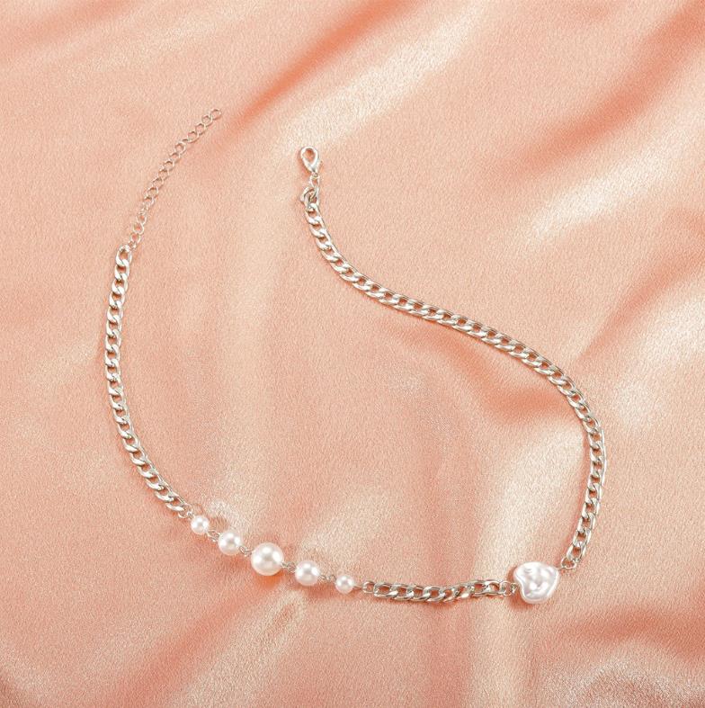 Pendant Necklaces Bohemian Fashion Imitation Pearl Beaded Necklace Personality Creative Whale Tail Jewelry Accessories Female
Pendant Necklaces Bohemian Fashion Imitation Pearl Beaded Necklace Personality Creative Whale Tail Jewelry Accessories Female