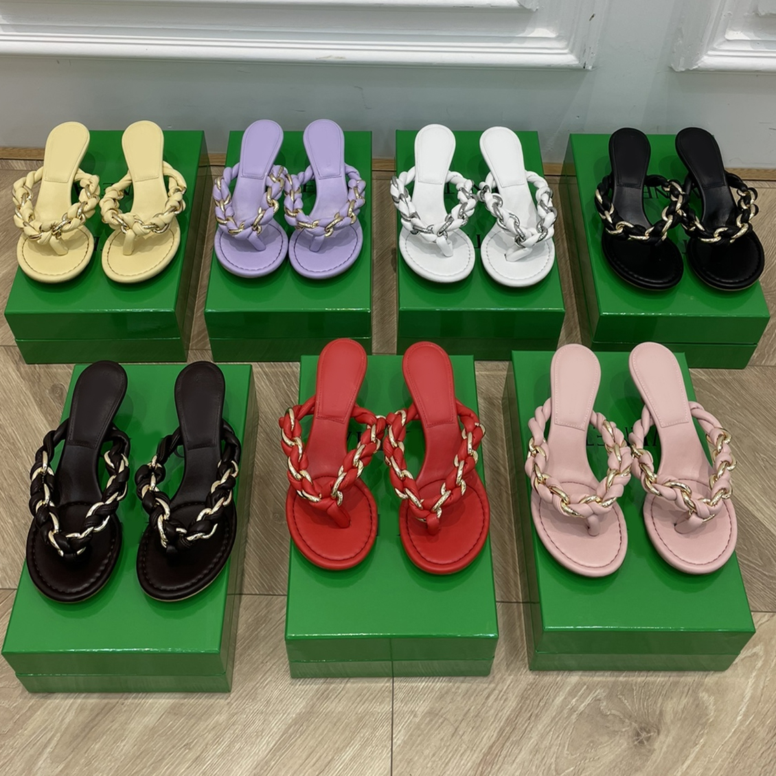 Luxury Designer Women Sandals Woman Thin Heels Shoes New Fashion Women's Slipper Top Quality Shoes Genuine Leather Flip Flops Slippers, Color number
Luxury Designer Women Sandals Woman Thin Heels Shoes New Fashion Women's Slipper Top Quality Shoes Genuine Leather Flip Flops Slippers, Color number