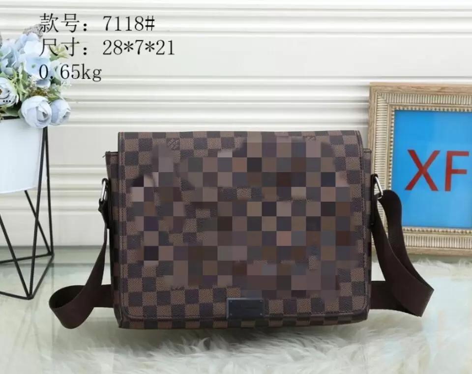 GGs Louiseity Viutonity LVs YSLs men shoulder bags man briefcase leather Crossbody bag totes Messenger bag wallet Satchel hand bag bags wall, #001 flower black
GGs Louiseity Viutonity LVs YSLs men shoulder bags man briefcase leather Crossbody bag totes Messenger bag wallet Satchel hand bag bags wall, #001 flower black