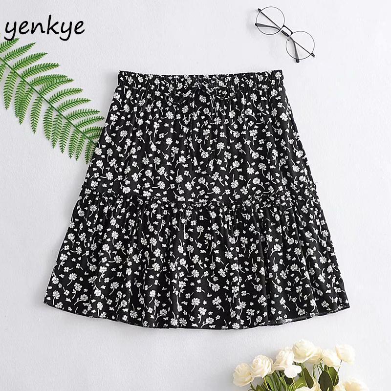 Vintage Floral Print Skirt Women Elastic High Waist A-line Mini Holiday Beach Casual Summer Boho Faldas Mujer Skirts, As pic
Vintage Floral Print Skirt Women Elastic High Waist A-line Mini Holiday Beach Casual Summer Boho Faldas Mujer Skirts, As pic