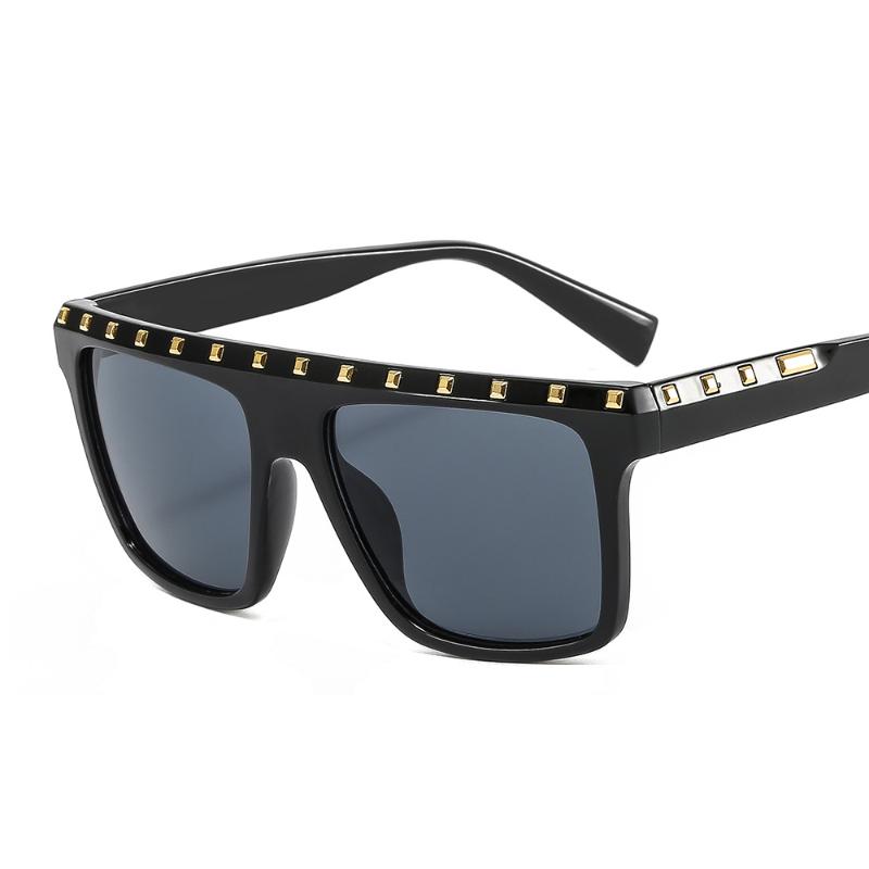 Sunglasses Sella Retro Vintage Men Women Fashion Classic Oversized Square Nail Decoration Gradient Lens Glasses Oculos De SolSunglasses
Sunglasses Sella Retro Vintage Men Women Fashion Classic Oversized Square Nail Decoration Gradient Lens Glasses Oculos De SolSunglasses