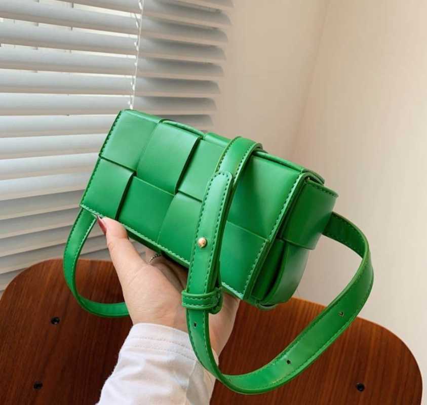 Evening Bags High Sense Small Bag Women's Fashion Early Spring Texture Woven Pillow Green Niche Messenger BagEvening, Black
Evening Bags High Sense Small Bag Women's Fashion Early Spring Texture Woven Pillow Green Niche Messenger BagEvening, Black