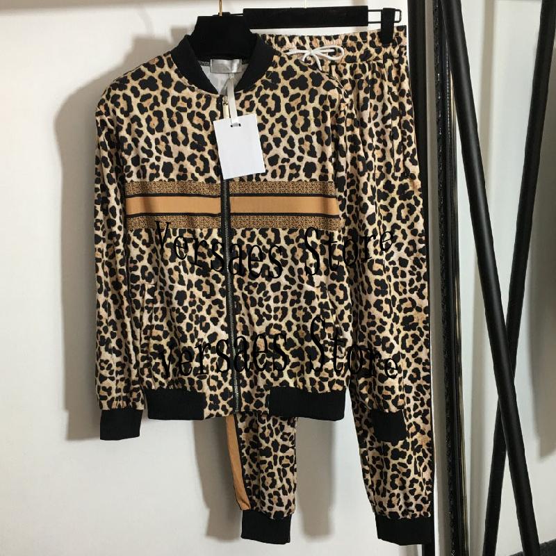 Women' Two Piece Pants 2022 Luxury Design Early Autumn Suit Leopard Print Long Sleeve Zipper Jacket + Elastic Waist And Tights Casual, Khaki
Women' Two Piece Pants 2022 Luxury Design Early Autumn Suit Leopard Print Long Sleeve Zipper Jacket + Elastic Waist And Tights Casual, Khaki