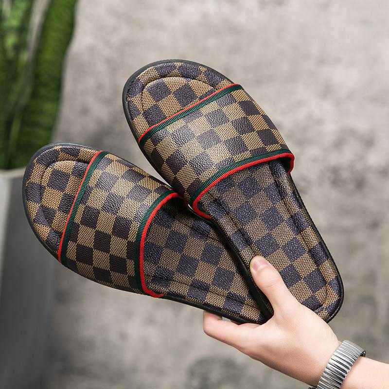 Cuir véritable homme chasseurs motifs damiers marques de marque deigneur de marque noir brun plage flip flop extérieure intérieur plan, Black
Cuir véritable homme chasseurs motifs damiers marques de marque deigneur de marque noir brun plage flip flop extérieure intérieur plan, Black