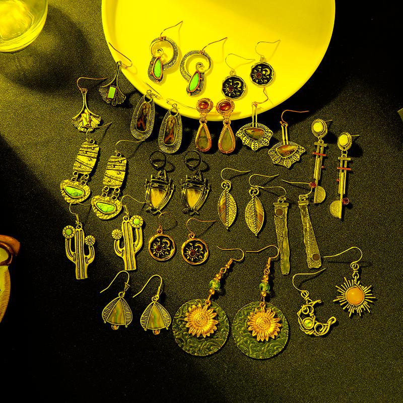 Dangle & Chandelier Kissme Vintage Bohemia Style Women Earrings Fashion Jewelry Retro Alloy Gothic Geometric Moon Star Insect Drop EarringsD
Dangle & Chandelier Kissme Vintage Bohemia Style Women Earrings Fashion Jewelry Retro Alloy Gothic Geometric Moon Star Insect Drop EarringsD