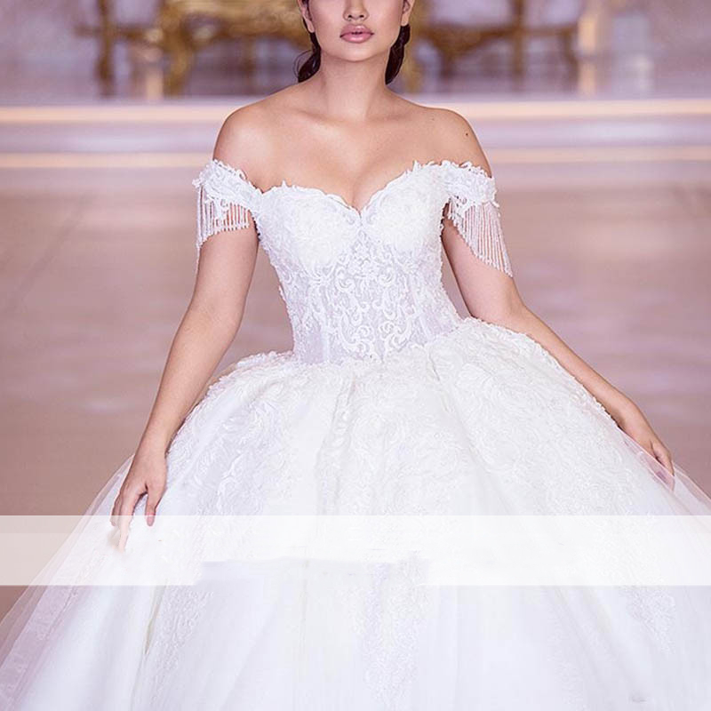 Luxury Beaded Lace Wedding Dress Long Train 2022 Elegant Off Shoulder Tulle Bridal Ball Gowns Sweetheart Princess Pattern Church Wedding Dresses Custo