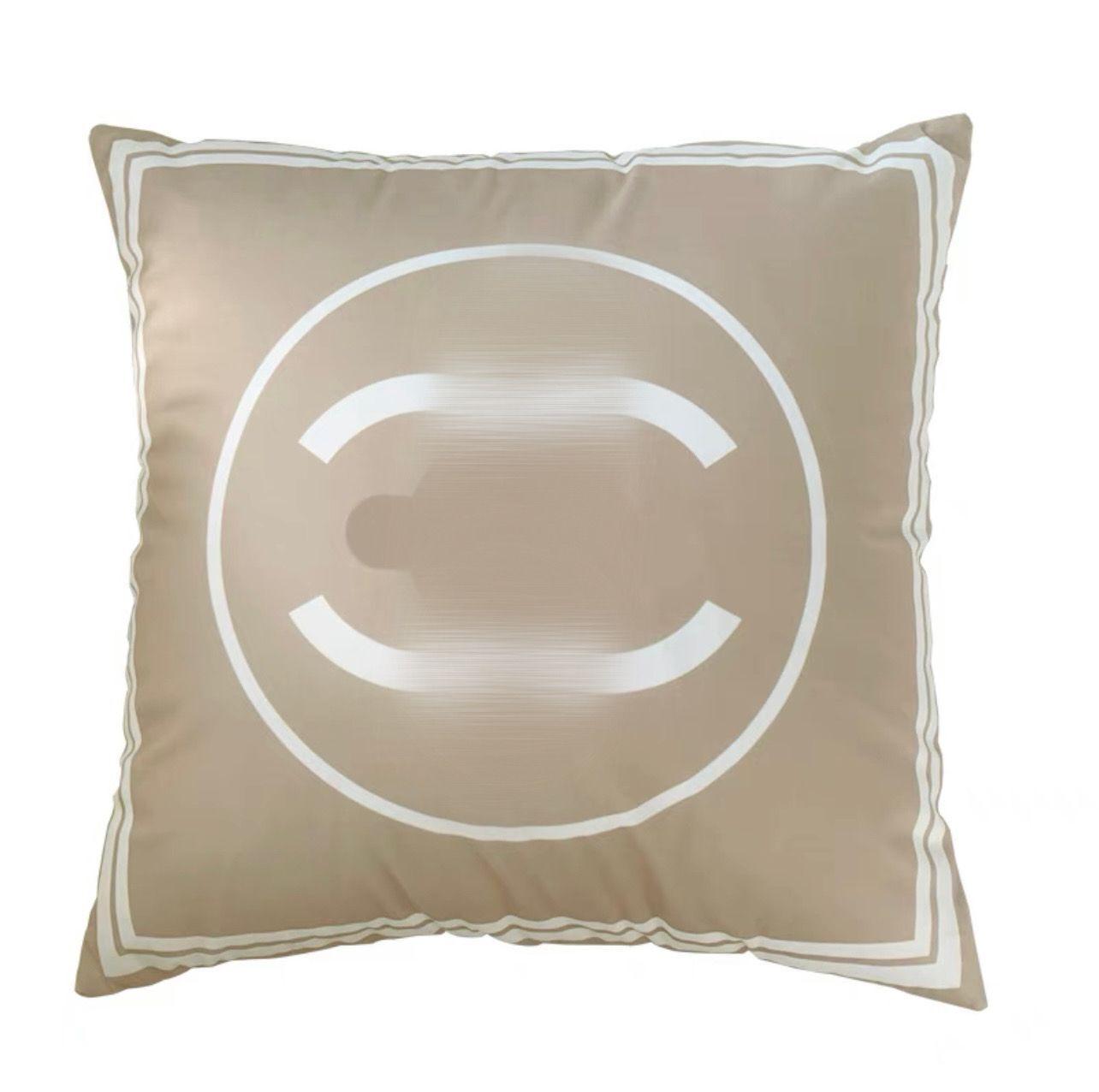 Luxury designer pillow case cushion cover high quality Signage printing classic fashion 8 patterns for Decorative pillowcase new home move house gifts, As pic
Luxury designer pillow case cushion cover high quality Signage printing classic fashion 8 patterns for Decorative pillowcase new home move house gifts, As pic