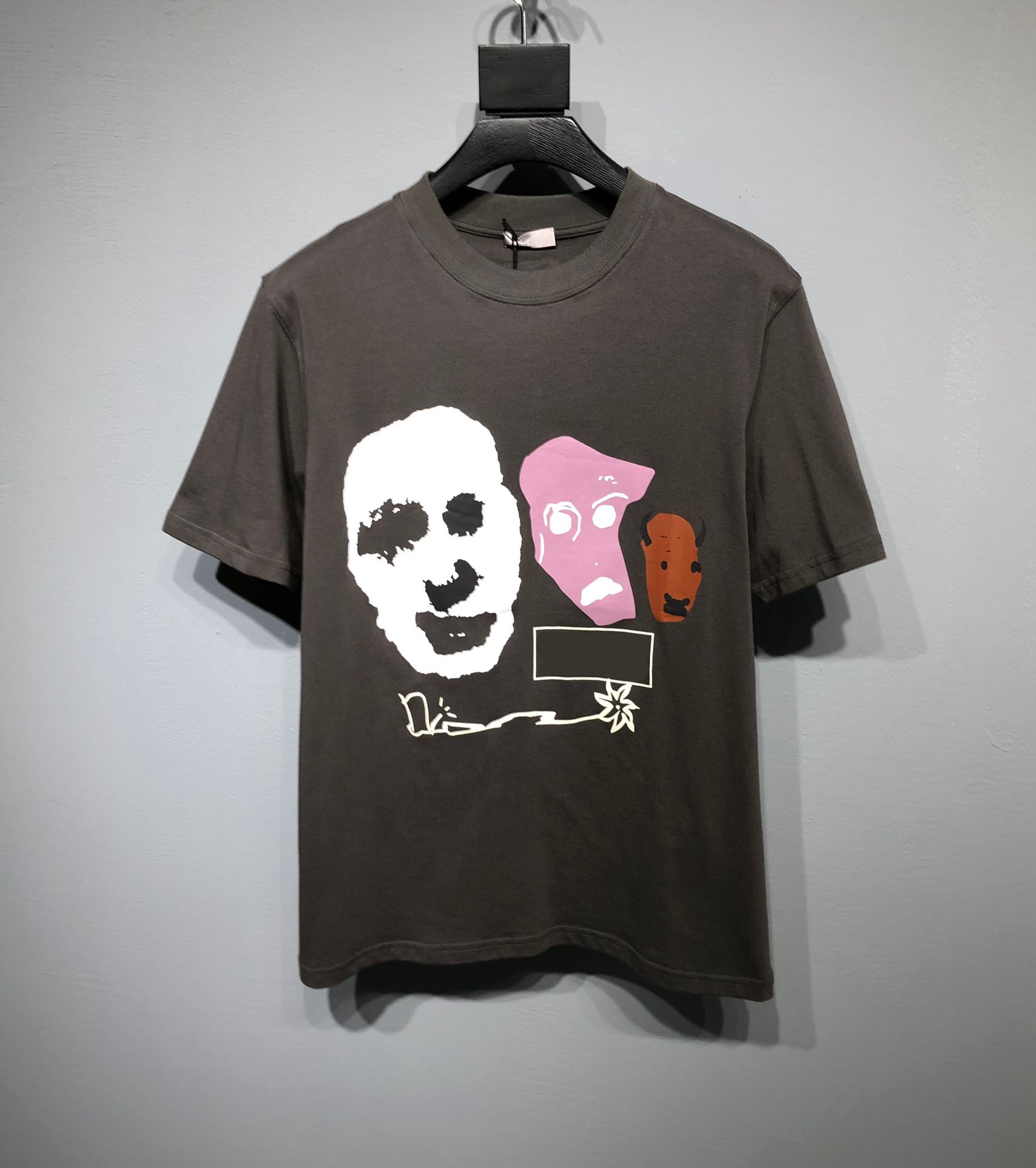 Men's Plus Tees & Polos Round neck embroidered and printed polar style summer wear with street pure cotton dye
Men's Plus Tees & Polos Round neck embroidered and printed polar style summer wear with street pure cotton dye