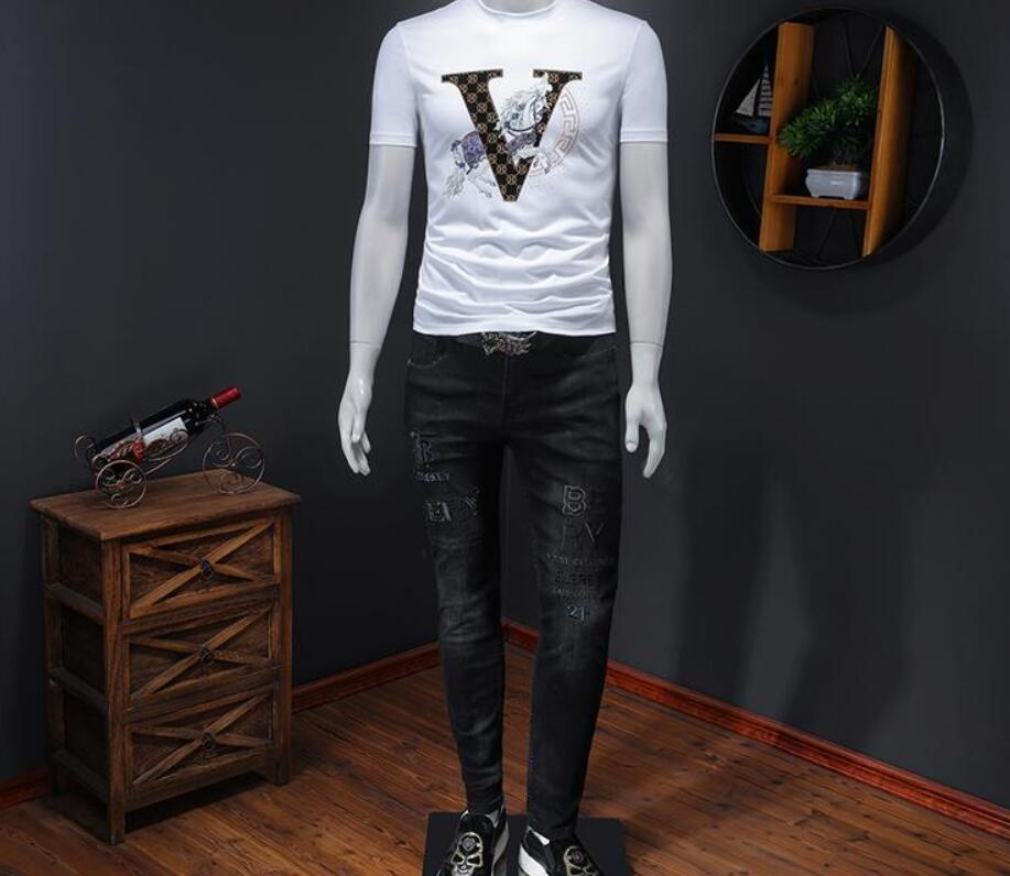 Men's Short Sleeve T-Shirt 2022 Summer New Daily Youth Cartoon Anime Round Neck Slim Fit Black Spot T-Shirt