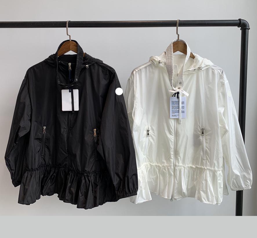Luxury maya Women's Trench Coats designer brand Coat Expensive Couples Coat Embroidered Big Logo size -2 Factory Outlet, Supplement (not shipped separately)
Luxury maya Women's Trench Coats designer brand Coat Expensive Couples Coat Embroidered Big Logo size -2 Factory Outlet, Supplement (not shipped separately)