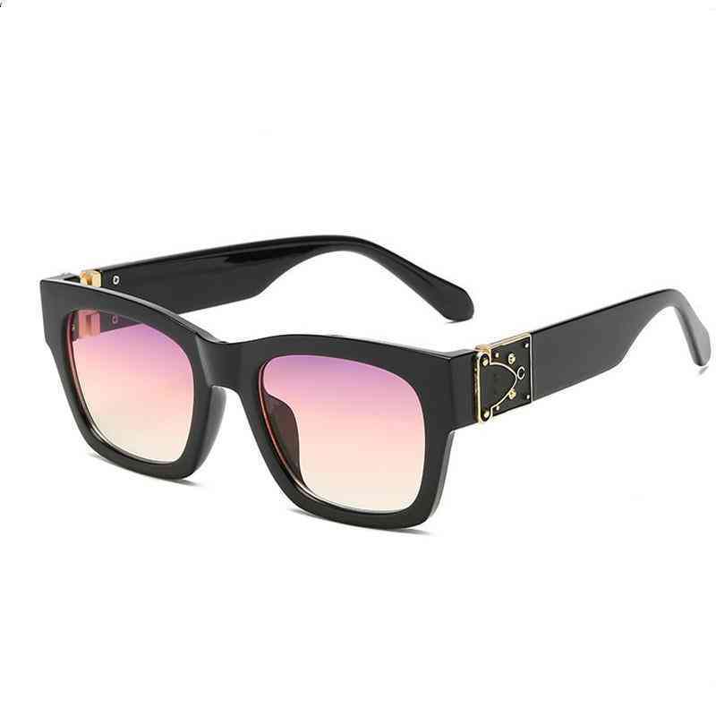 Gg Designer Cycle Fashion cc Sunglasses for Woman Mens Retro Box Partner Net Red Same Punk Style Super Cool Glasses Trend
Gg Designer Cycle Fashion cc Sunglasses for Woman Mens Retro Box Partner Net Red Same Punk Style Super Cool Glasses Trend