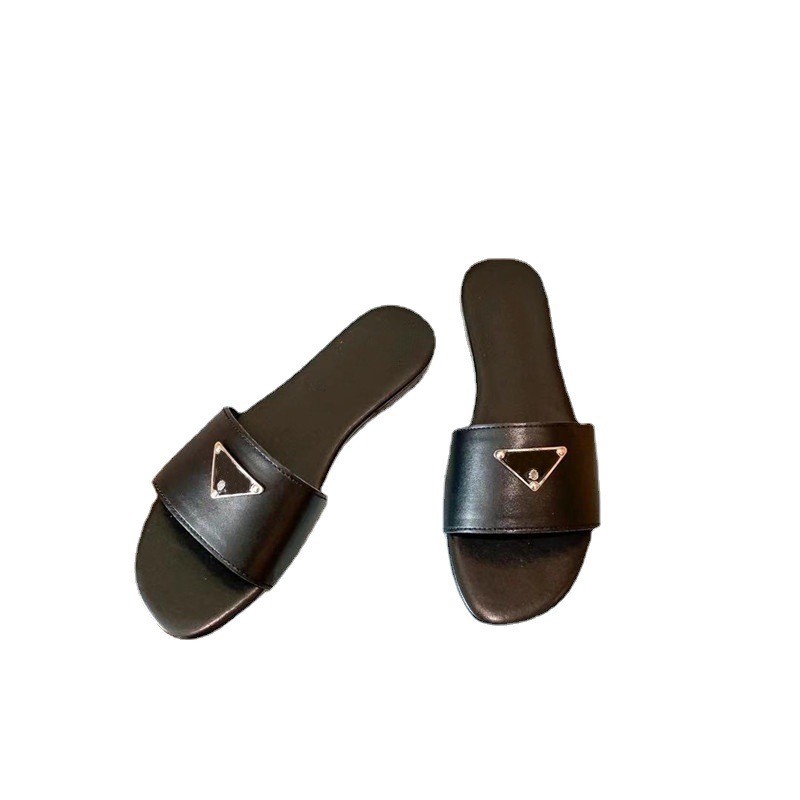2022 New Triangle Buckle Flat Bottom Flat Heel Slippers Very Comfortable Beach Vacation, Light tan
2022 New Triangle Buckle Flat Bottom Flat Heel Slippers Very Comfortable Beach Vacation, Light tan